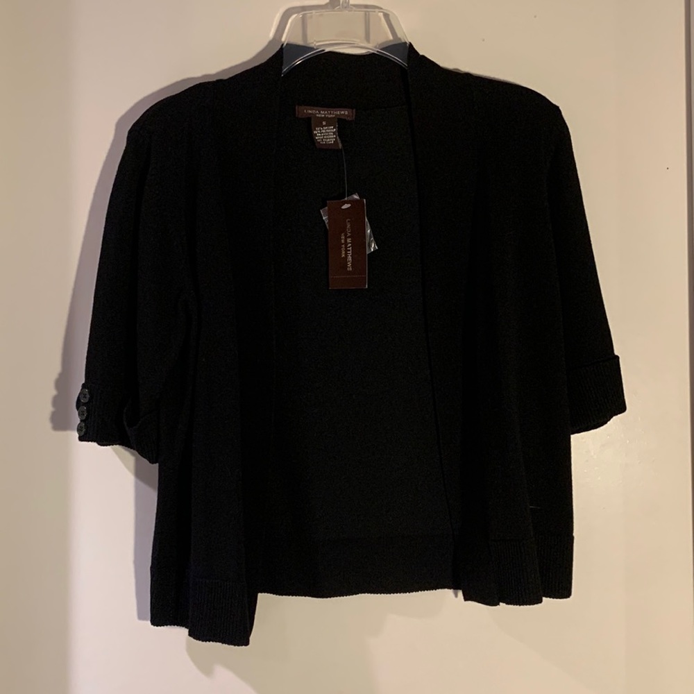 LINDA MATHEWS Summer short/shrug short-sleeve black sweater.